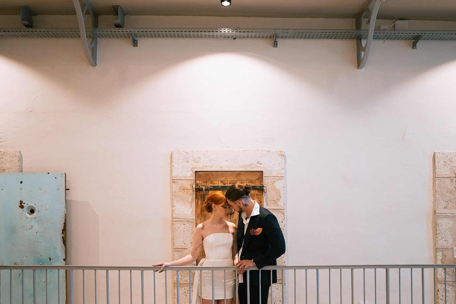 À Perpétuité - Blog Mariage Madame C Mariage à Béziers dans un lieu atypique © Katell Desormeaux