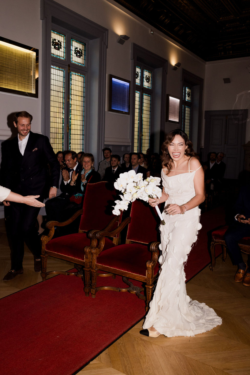 Mariage couture à Paris à l'Hôtel Le Meurice - Vivianna + Matthieu - Blog Mariage Madame C Mariage couture à Paris à l'Hôtel Le Meurice - Vivianna + Matthieu - Blog Mariage Madame C