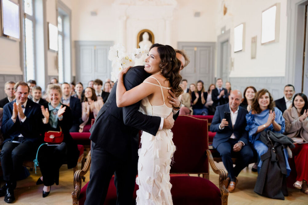 Mariage couture à Paris à l'Hôtel Le Meurice - Vivianna + Matthieu - Blog Mariage Madame C