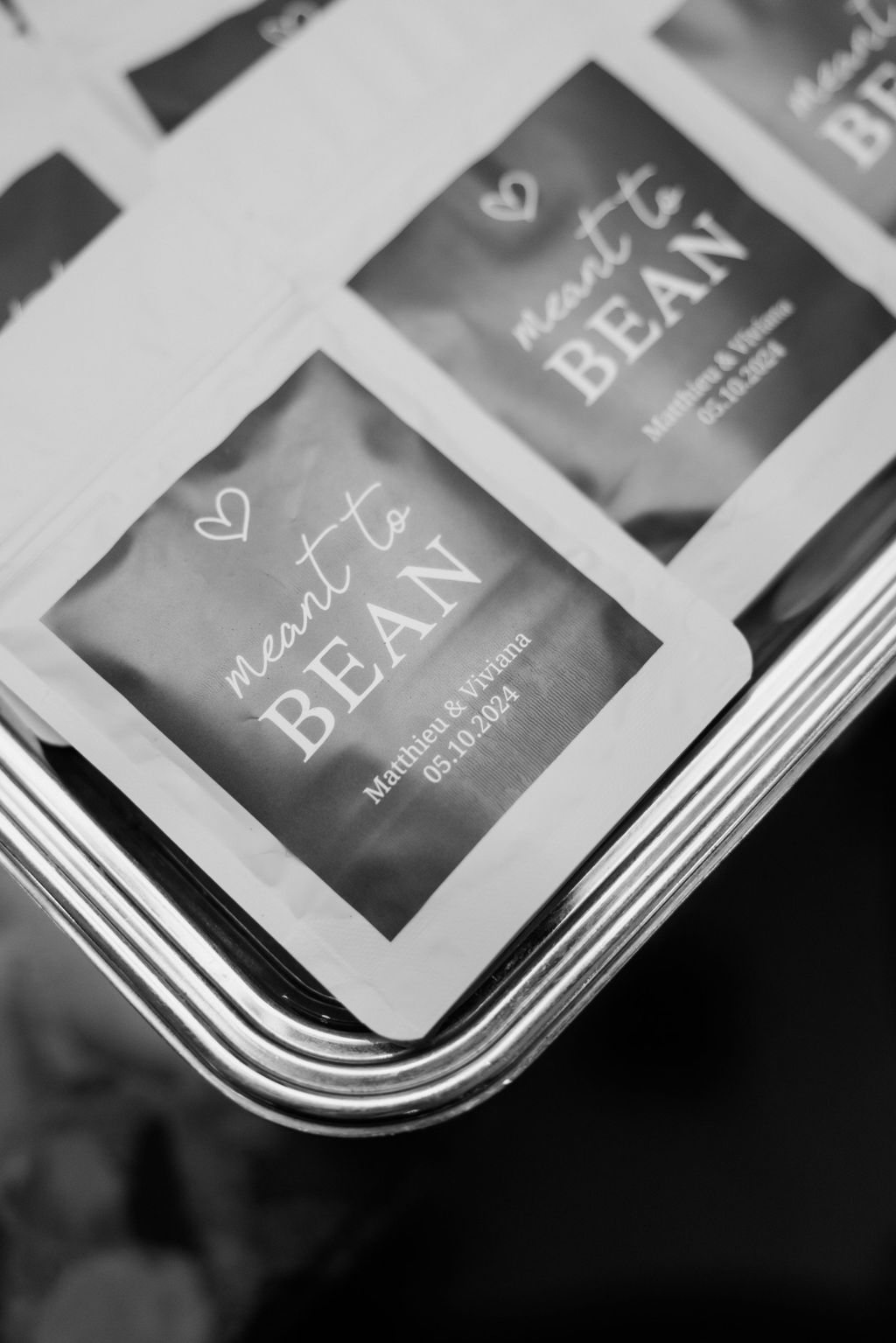 Mariage couture à Paris à l'Hôtel Le Meurice - Vivianna + Matthieu - Blog Mariage Madame C Mariage couture à Paris à l'Hôtel Le Meurice - Vivianna + Matthieu - Blog Mariage Madame C