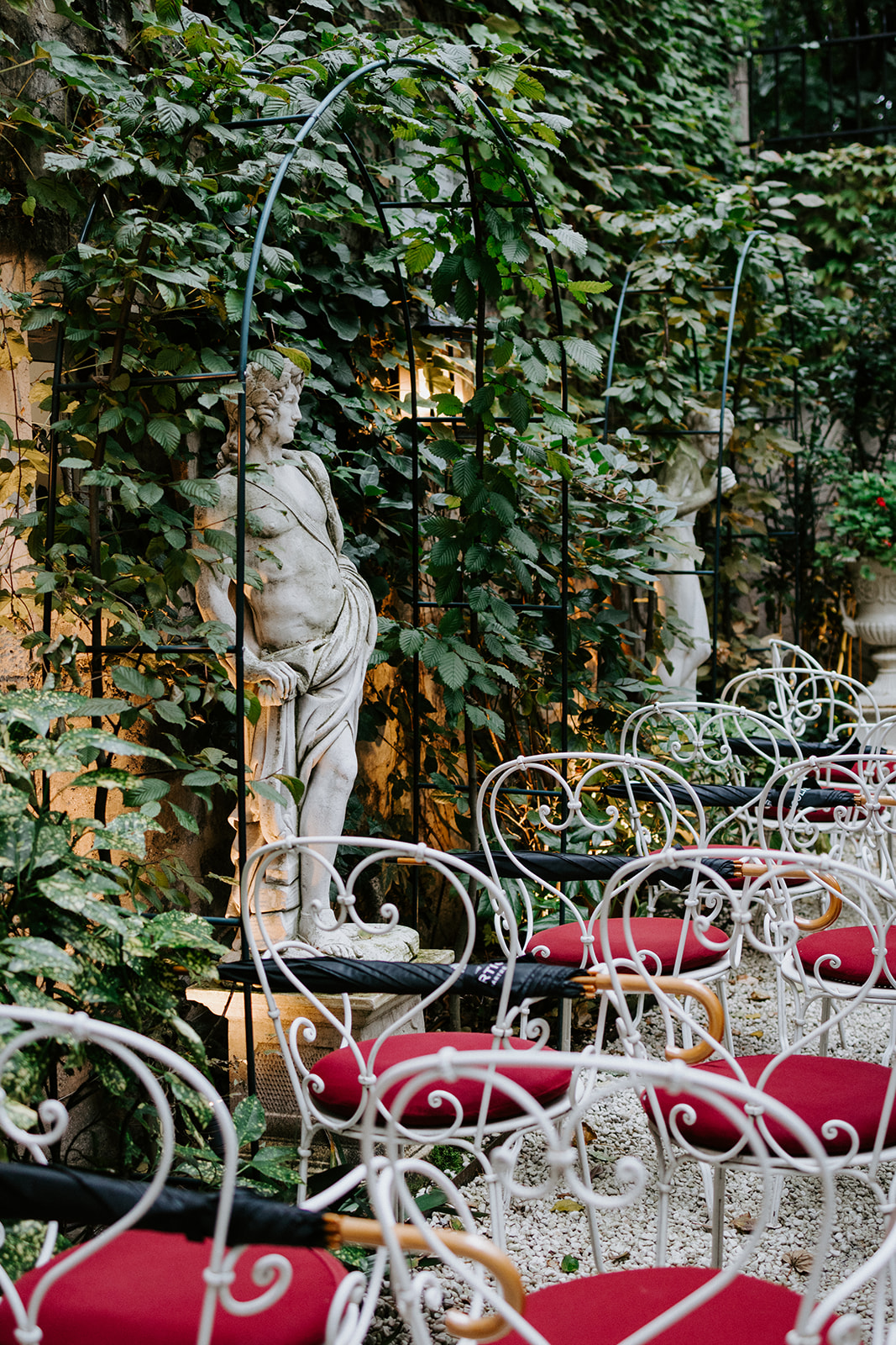 Mariage intime à Paris à l'Hôtel Particulier Montmartre - Nancy + Mitesh - Blog Mariage Madame C