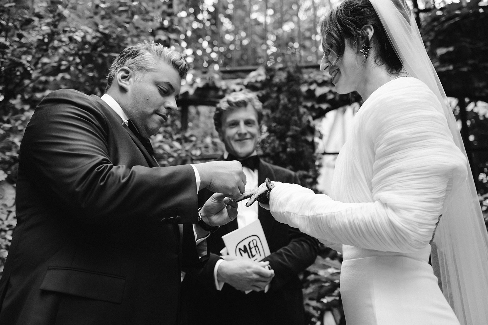 Mariage intime à Paris à l'Hôtel Particulier Montmartre - Nancy + Mitesh - Blog Mariage Madame C