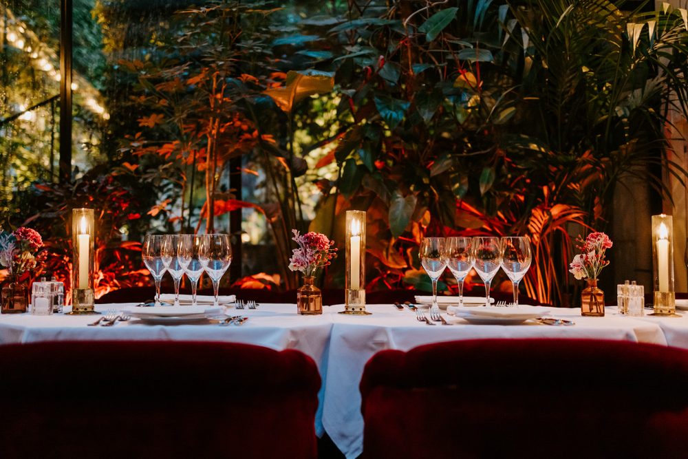 Mariage intime à Paris à l'Hôtel Particulier Montmartre © The Parisian