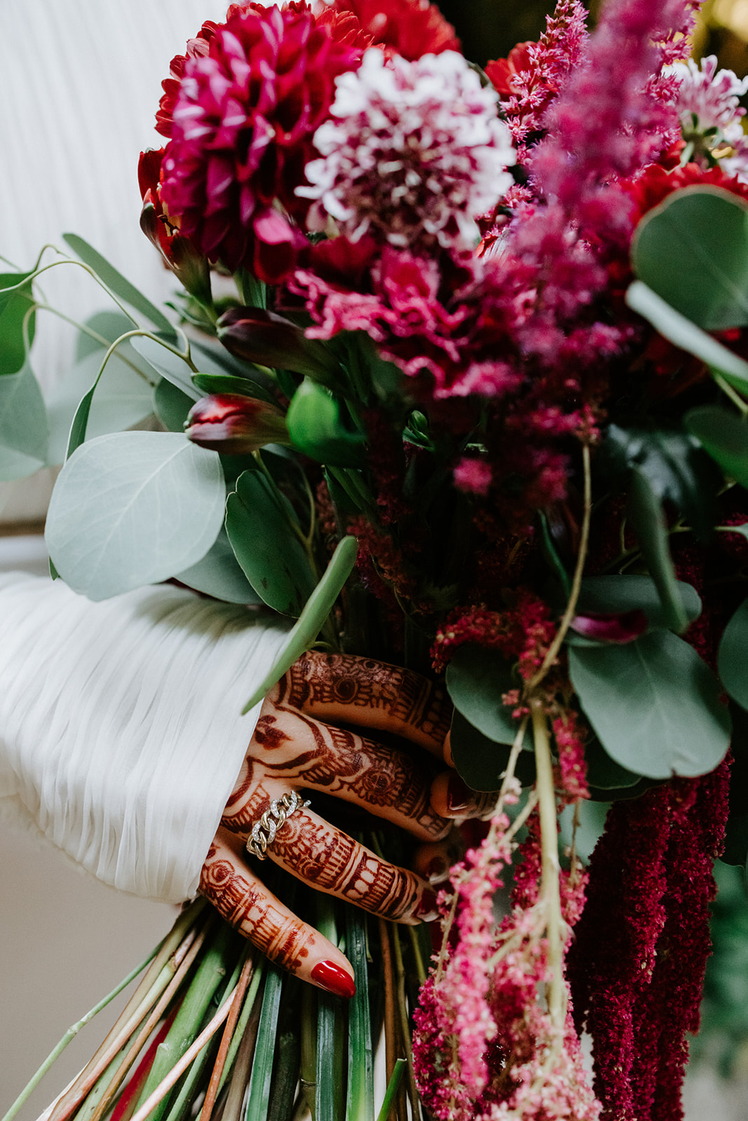 Mariage intime à Paris à l'Hôtel Particulier Montmartre - Nancy + Mitesh - Blog Mariage Madame C