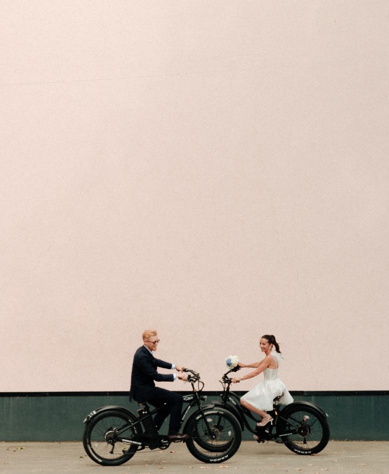 Mariage moderne à Hossegor — Florence + Rémi - Blog Mariage Madame C Mariage moderne à Hossegor © Camila Garcia Photographies