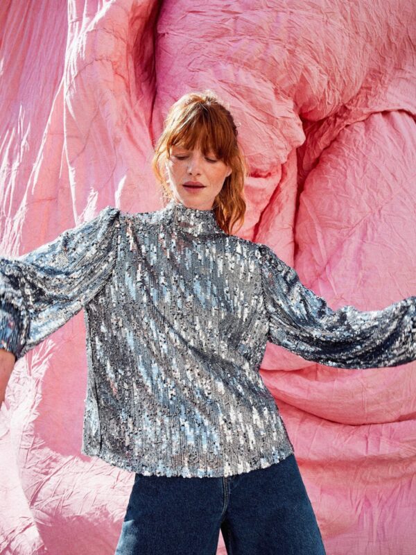 Top Noah sequins Make my Lemonade