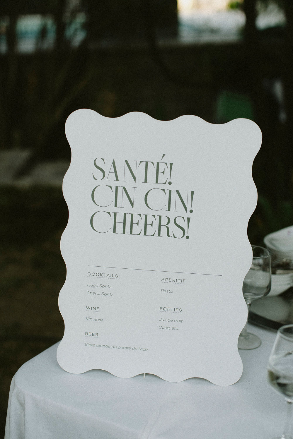 Mariage à Grasse à la Bastide Saint Antoine - Damiana + Nicolas - Blog Mariage Madame C