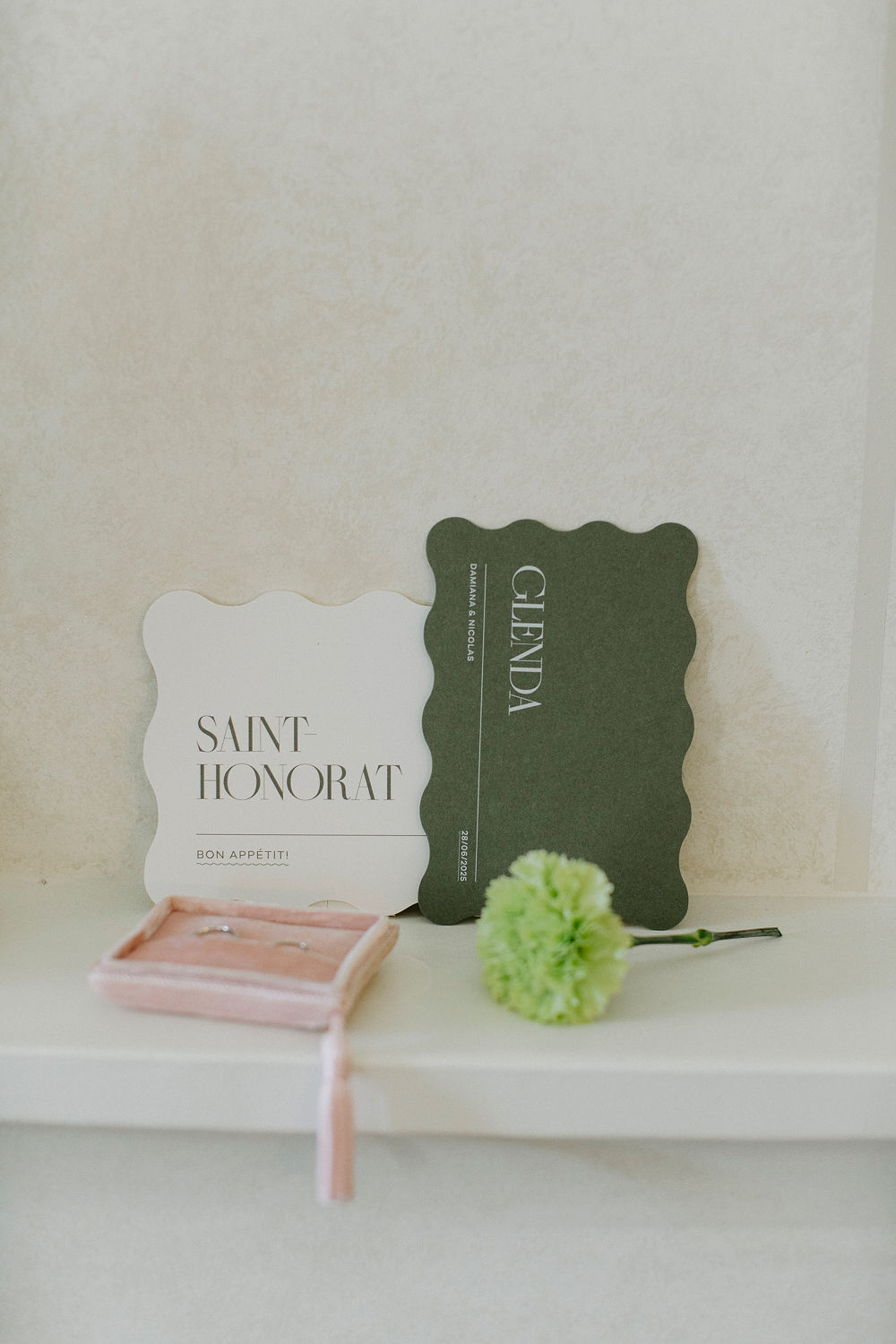 Mariage à Grasse à la Bastide Saint Antoine - Damiana + Nicolas - Blog Mariage Madame C