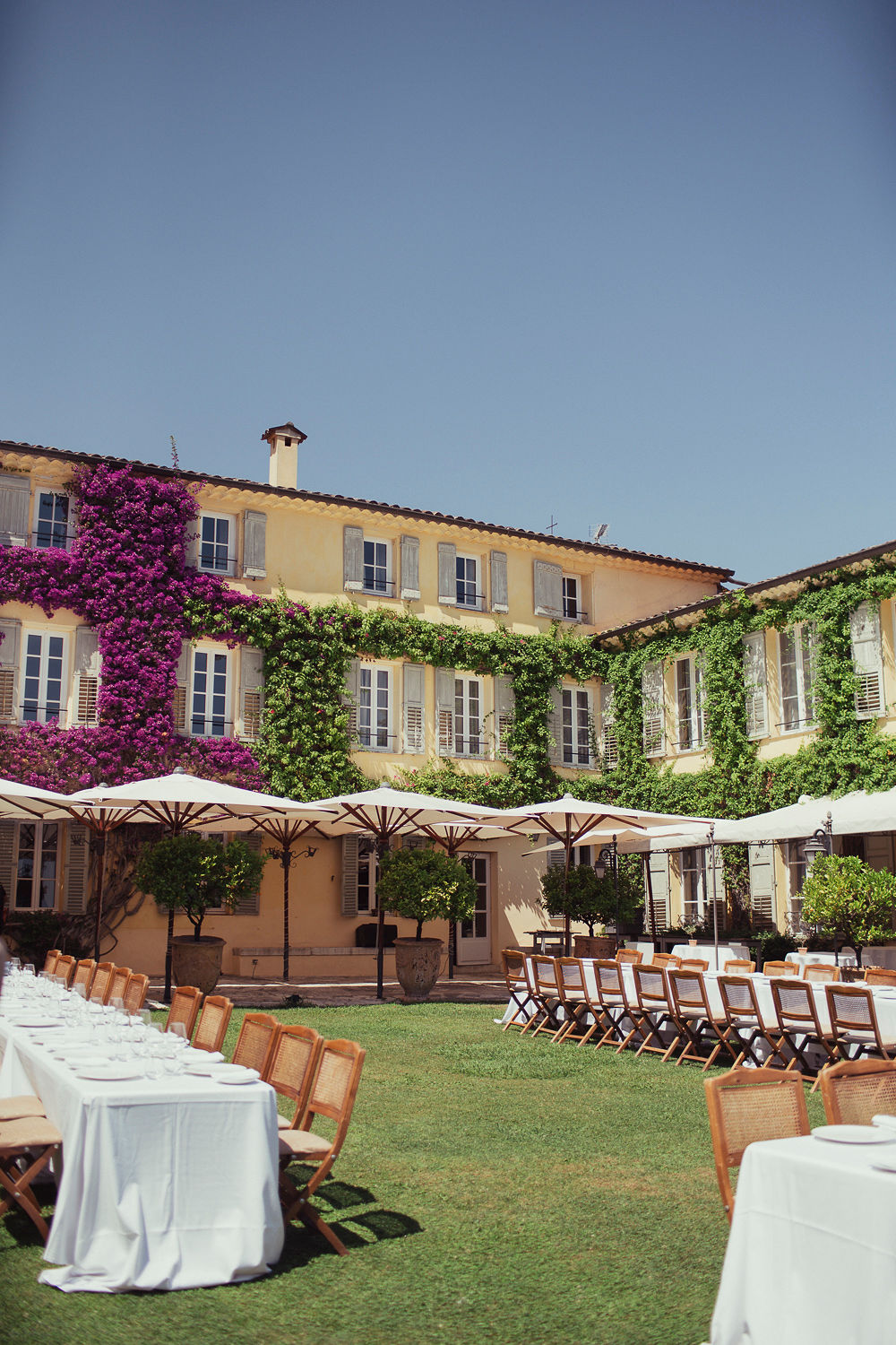 Mariage à Grasse à la Bastide Saint Antoine - Damiana + Nicolas - Blog Mariage Madame C