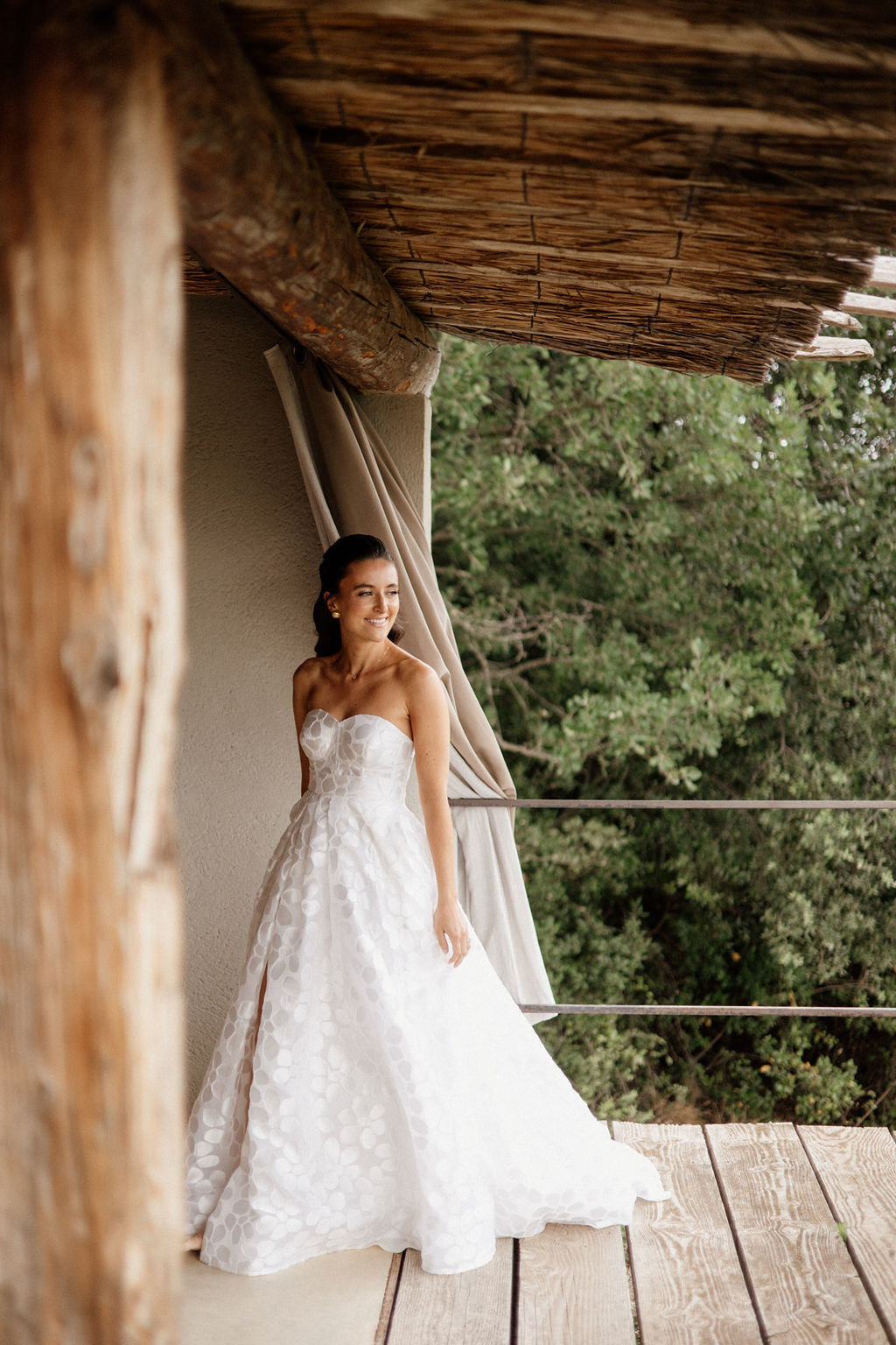 Mariage coloré au Domaine de Brés - Juliette + Fabien - Blog Mariage Madame C Mariage coloré au Domaine de Brés - Juliette + Fabien - Blog Mariage Madame C