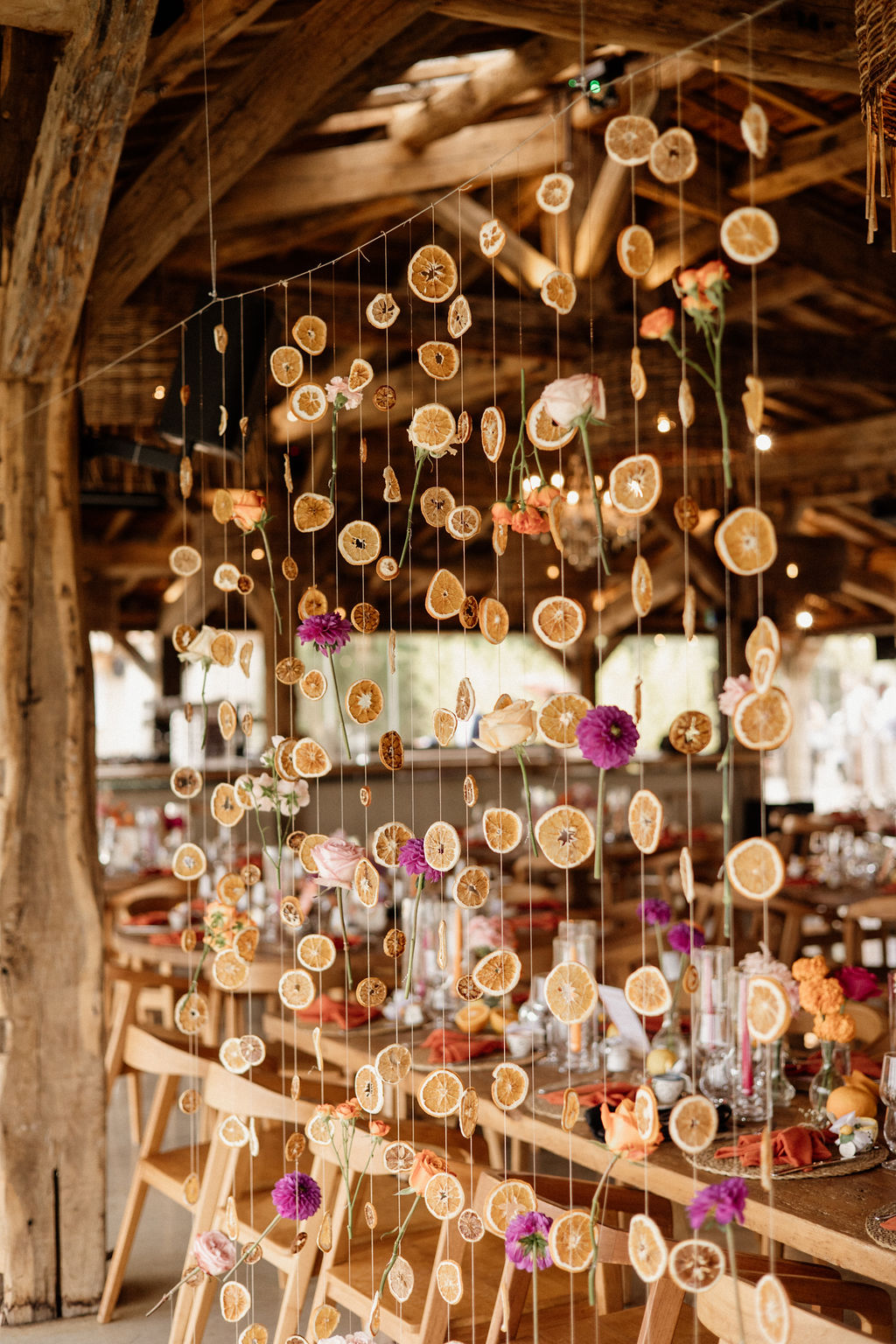 Mariage coloré au Domaine de Brés - Juliette + Fabien - Blog Mariage Madame C Mariage coloré au Domaine de Brés - Juliette + Fabien - Blog Mariage Madame C