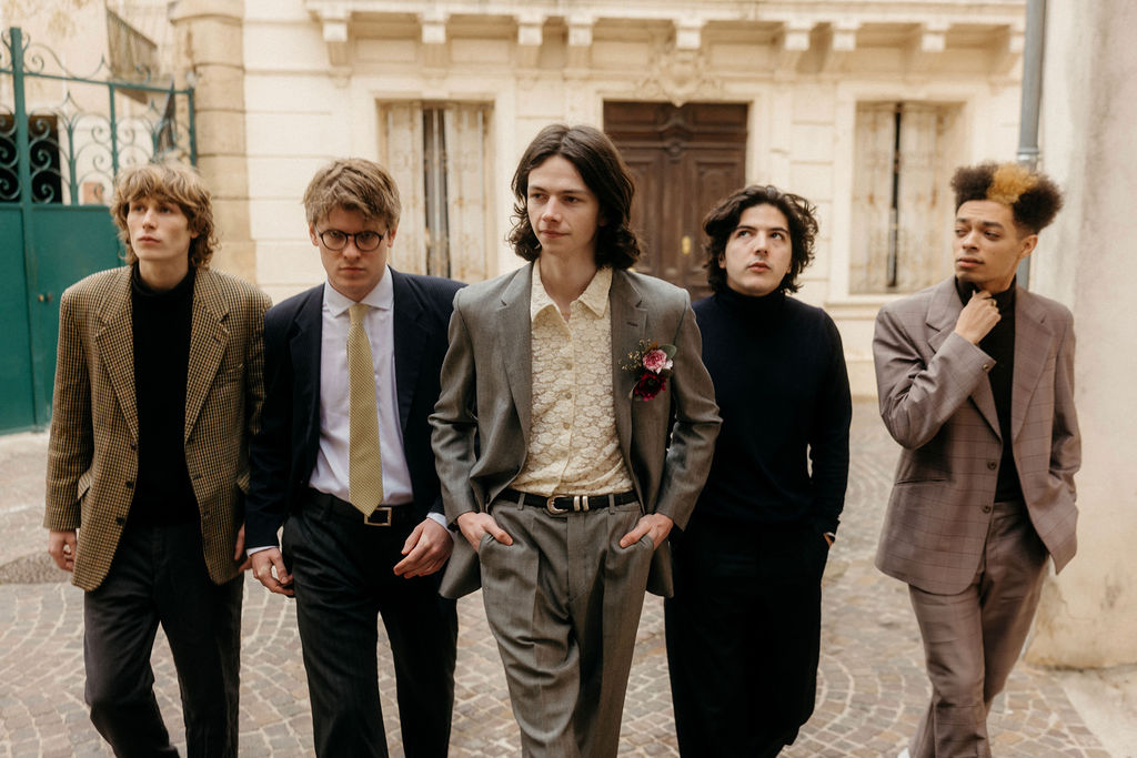 Mariage de Noël à Mauguio - Clara + Keiran - Blog Mariage Madame C Mariage de Noël à Mauguio - Clara + Keiran - Blog Mariage Madame C