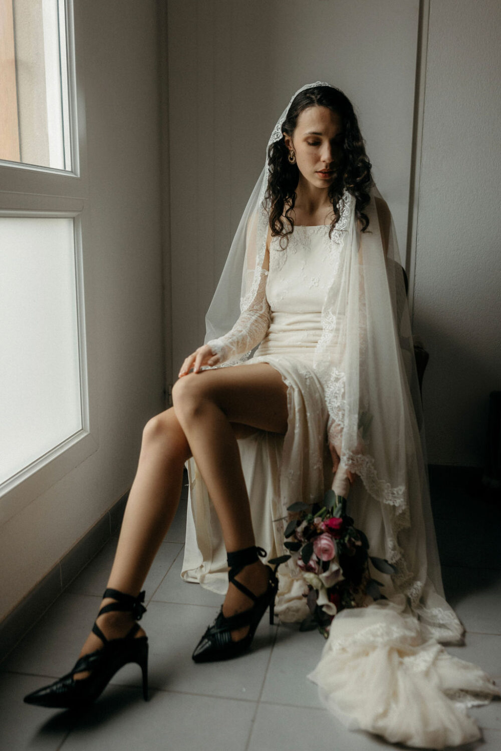 Mariage de Noël à Mauguio - Clara + Keiran - Blog Mariage Madame C