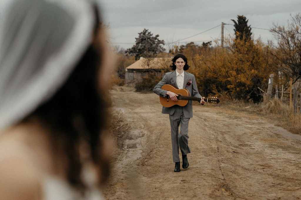 Mariage de Noël à Mauguio - Clara + Keiran - Blog Mariage Madame C Mariage de Noël à Mauguio - Clara + Keiran - Blog Mariage Madame C