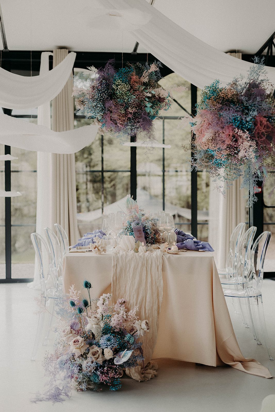 Amour Irisé - Blog Mariage Madame C Mariage Moderne en Alsace à l'Orangerie du Manoir © Marion Schultz