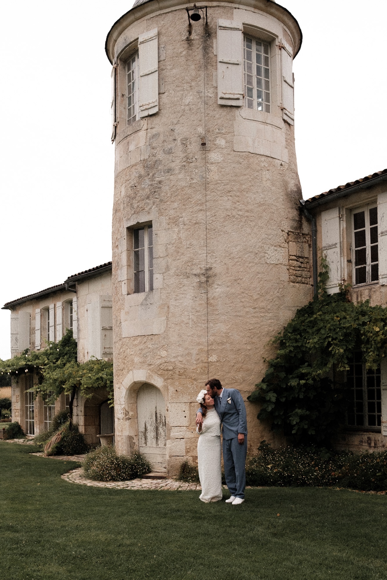 Mariage d'été au Château de Mouillepied - Clémence & Thibaud - Blog Mariage Madame C