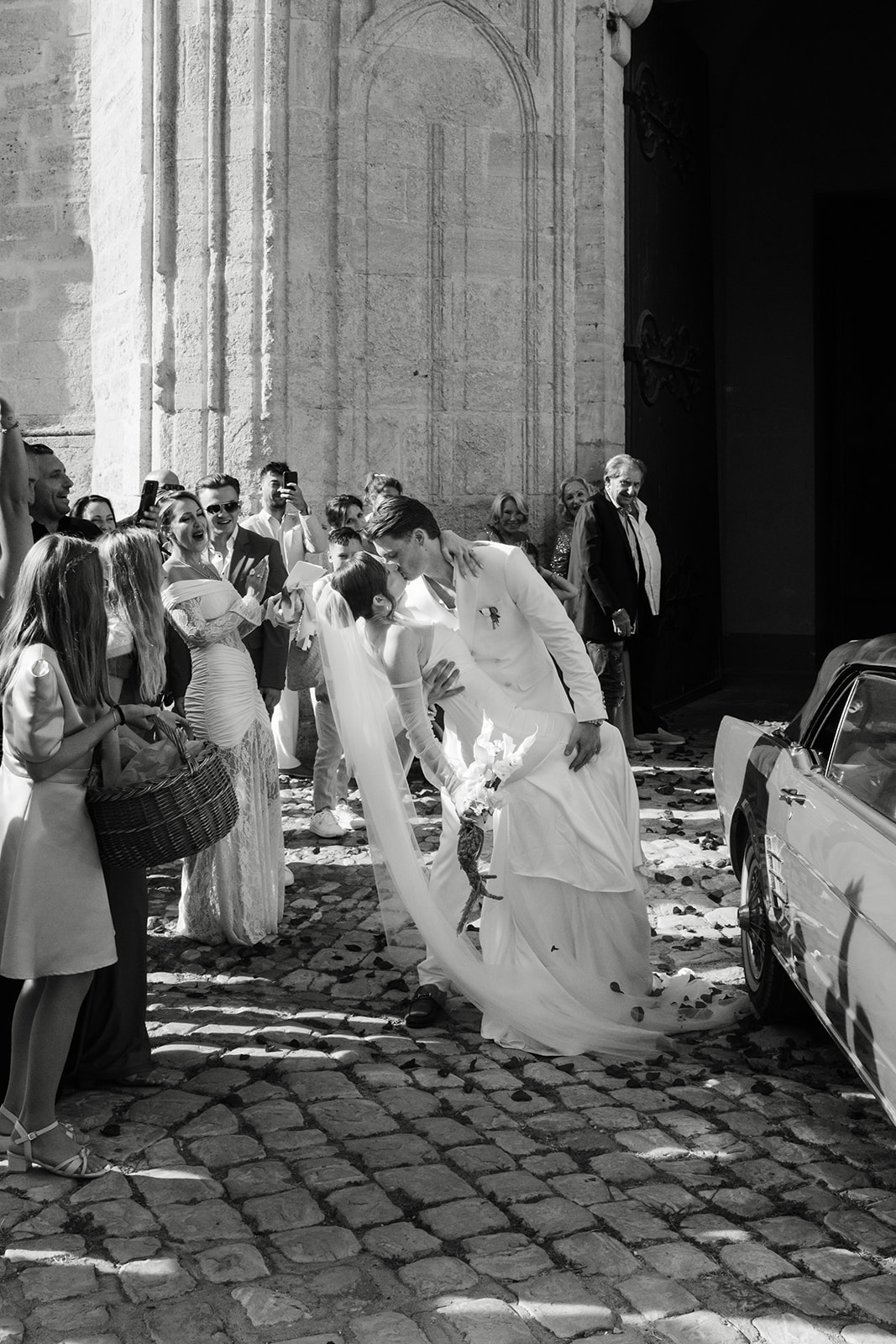 Mariage Dolce Vita au Château Bas d'Aumelas - Mandy + Paco - Blog Mariage Madame C