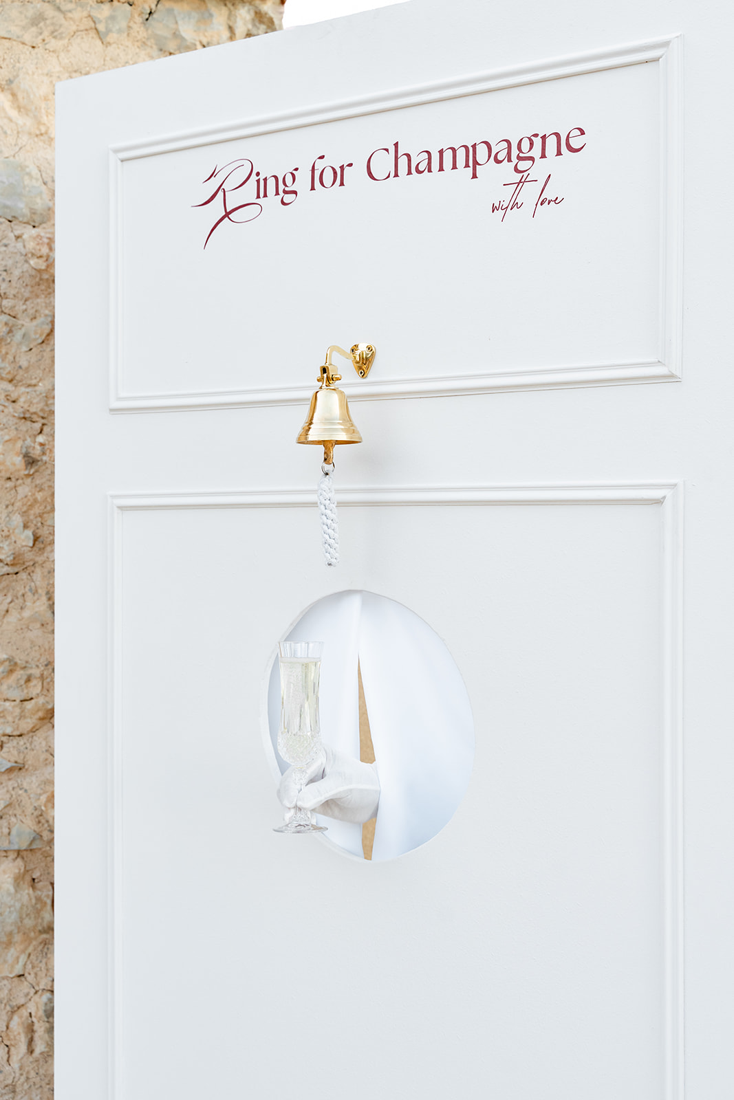 Mariage Dolce Vita au Château Bas d'Aumelas - Mandy + Paco - Blog Mariage Madame C