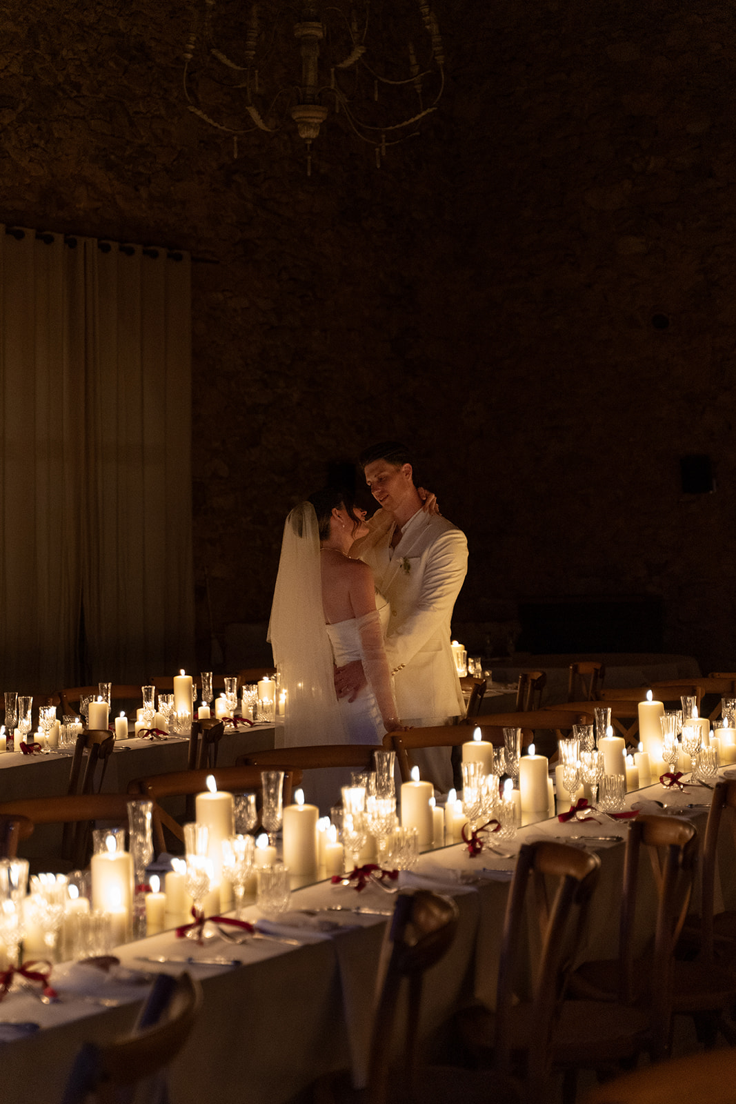 Mariage Dolce Vita au Château Bas d'Aumelas © Léa Evrevin