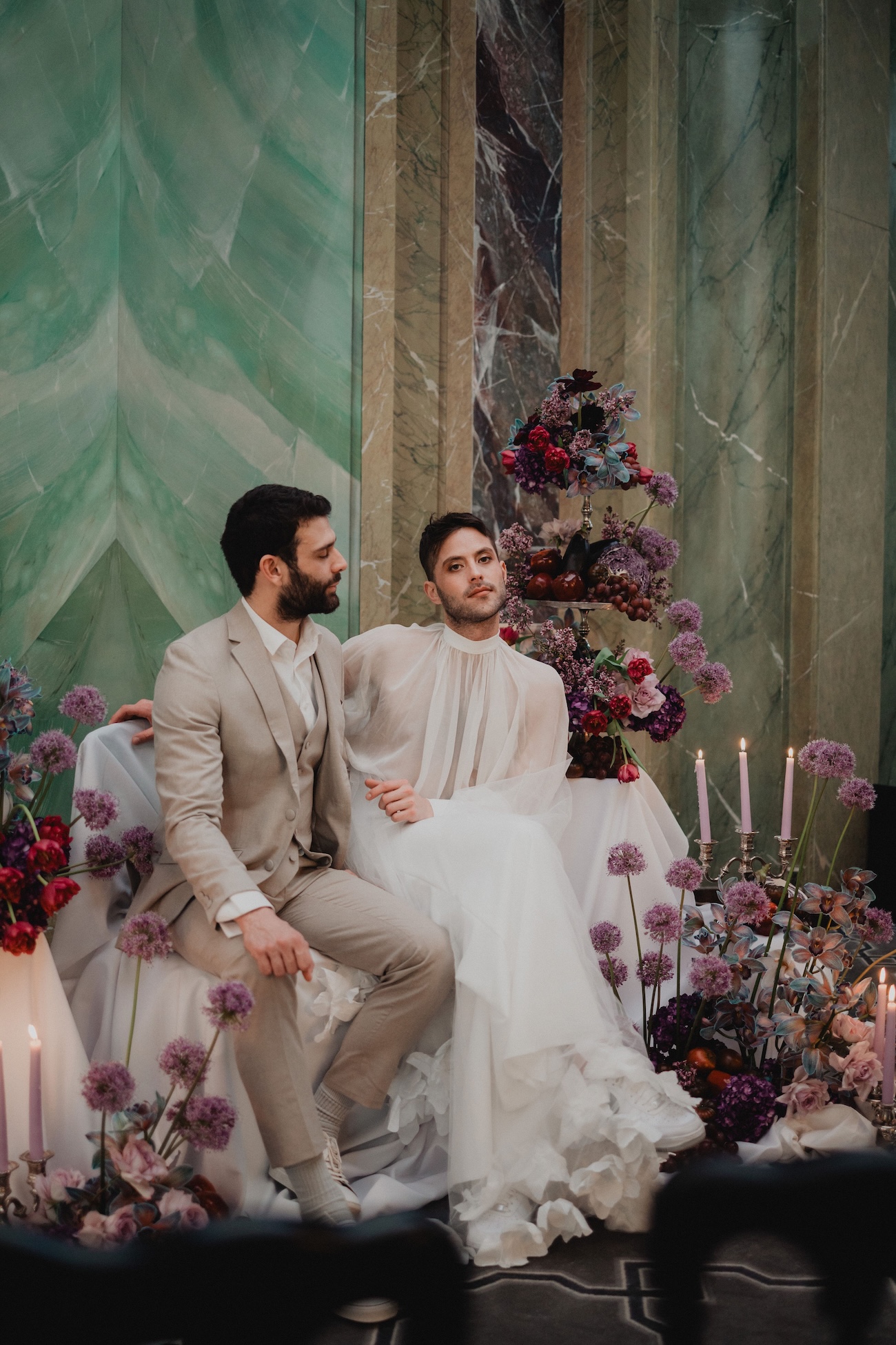 Mariage moderne et inclusif : une inspiration élégante à la Galerie Bourbon - Blog Mariage Madame C