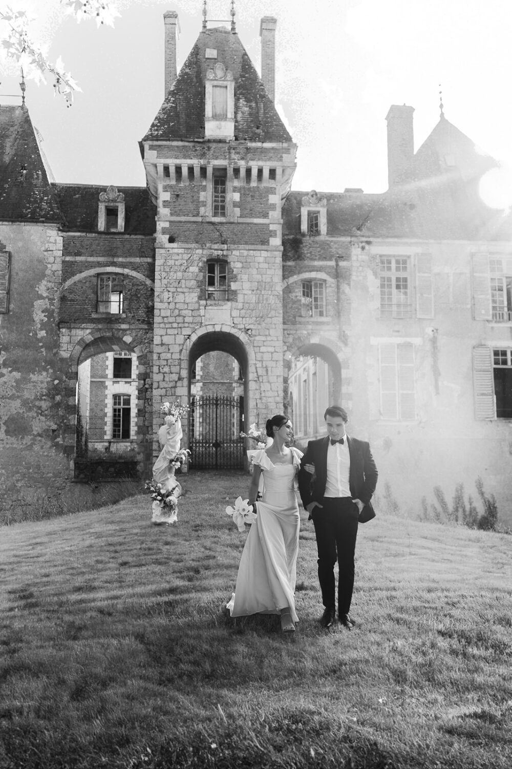 Mariage romantique au Château de Courcelles le Roy © Aurore Poupon