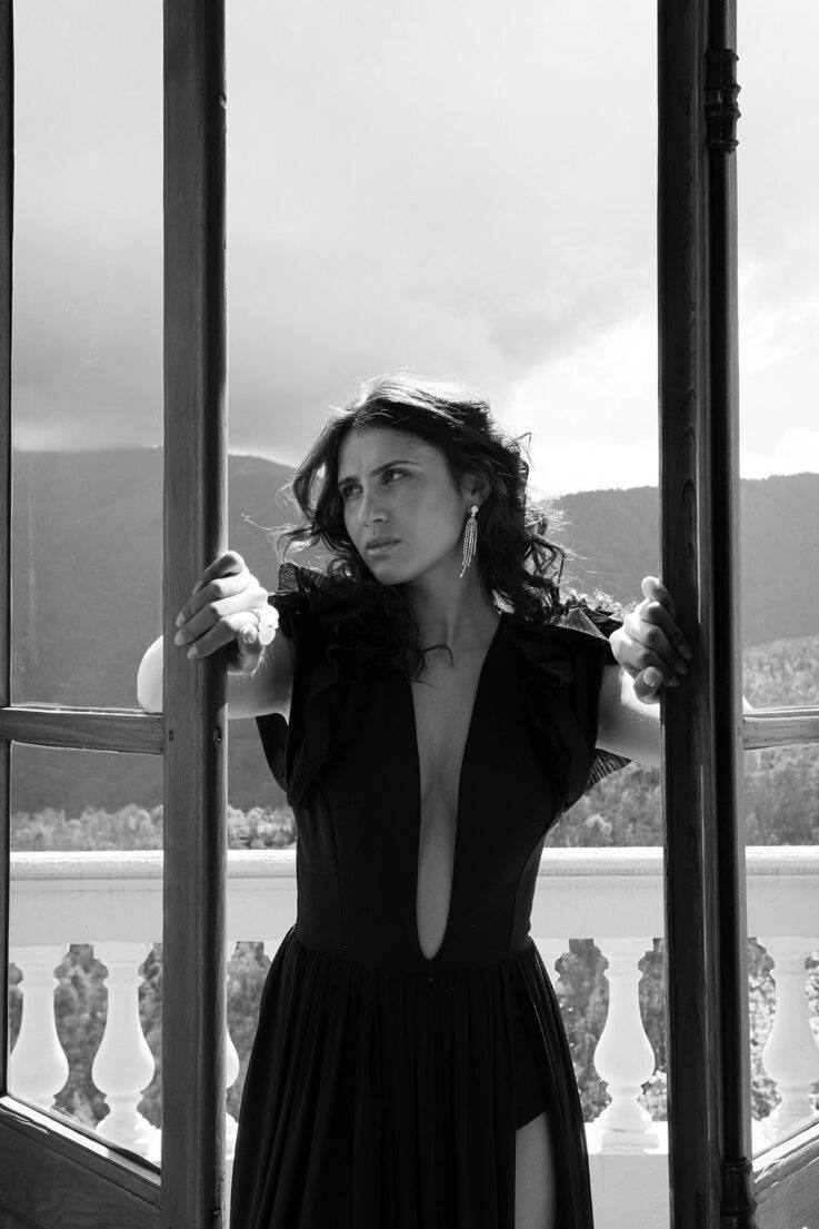 Mariage moderne en Corse au Domaine U Castellu di a Sulana © Audrey Leccia