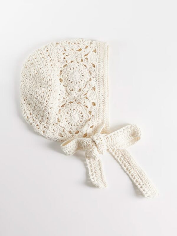 Béguin de mariée en crochet