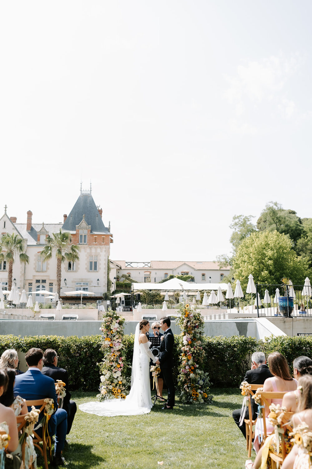 De la Caroline du Nord au Château St Pierre de Serjac - Kelly + Rob - Blog Mariage Madame C