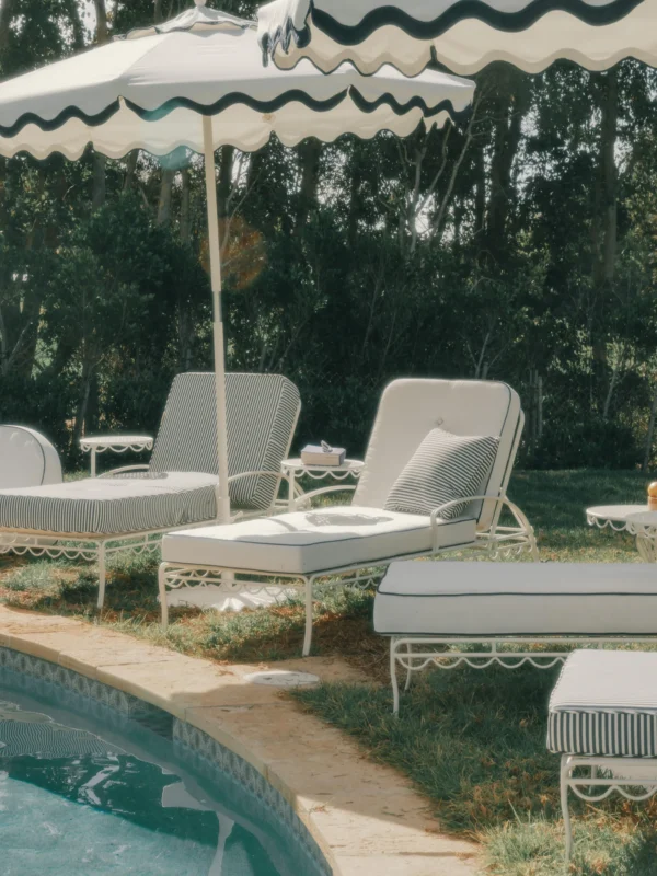 Bain de soleil Al Fresco Business & Pleasure