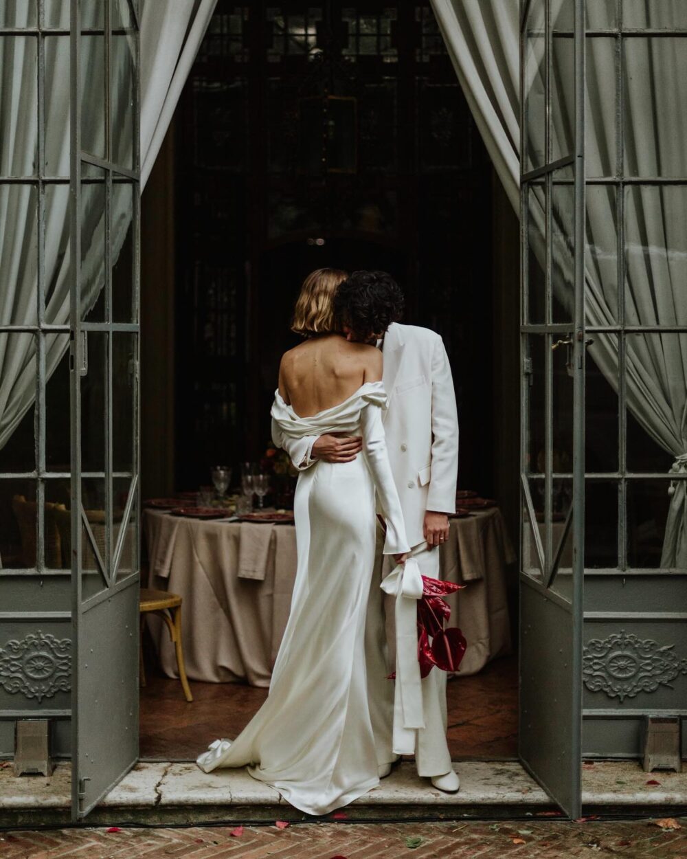 Le bouquet de mariée 2026 : entre manifeste et pièce couture - Blog Mariage Madame C