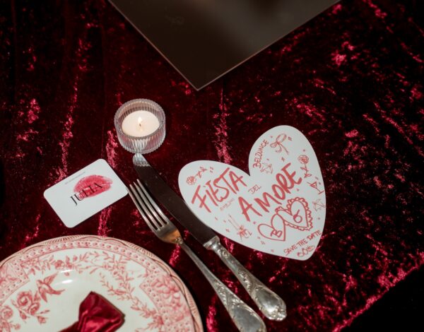 Fiesta del Amore à Maison Belzunce - Blog Mariage Madame C Fiesta del Amore à Maison Belzunce © Garance RX Photographe