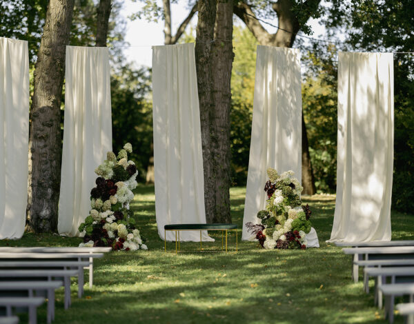 Mariage moderne au Domaine de Blanche Fleur © Melissa Orfila photography