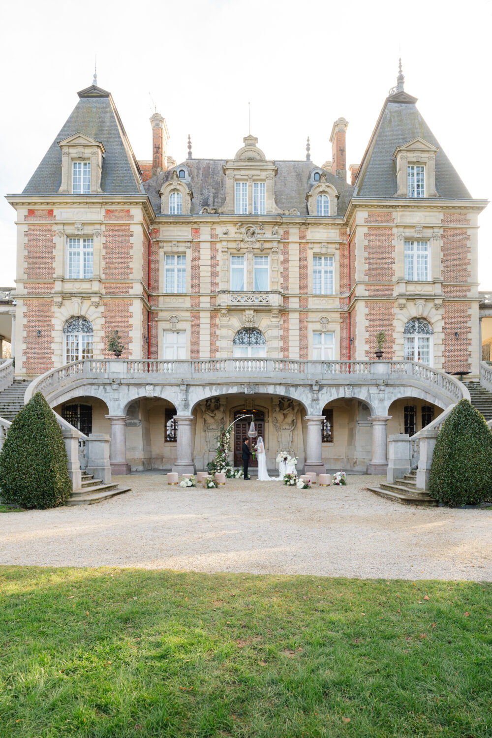Modern Romance au Château Bouffémont - Blog Mariage Madame C