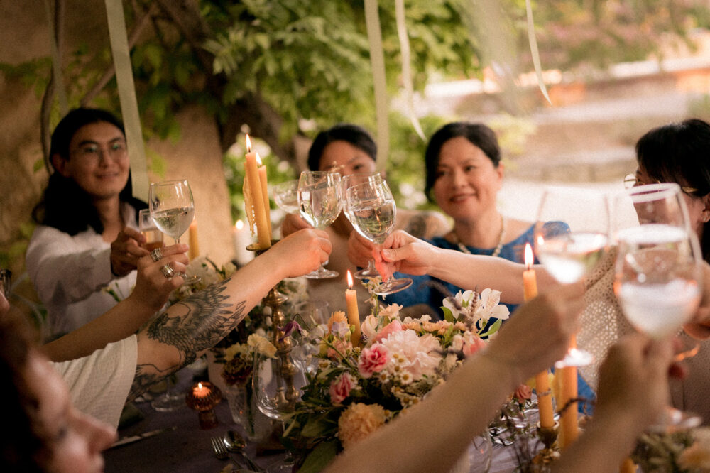 Destination wedding intime en Provence au Château du Jonquier — Michelle & Madi - Blog Mariage Madame C