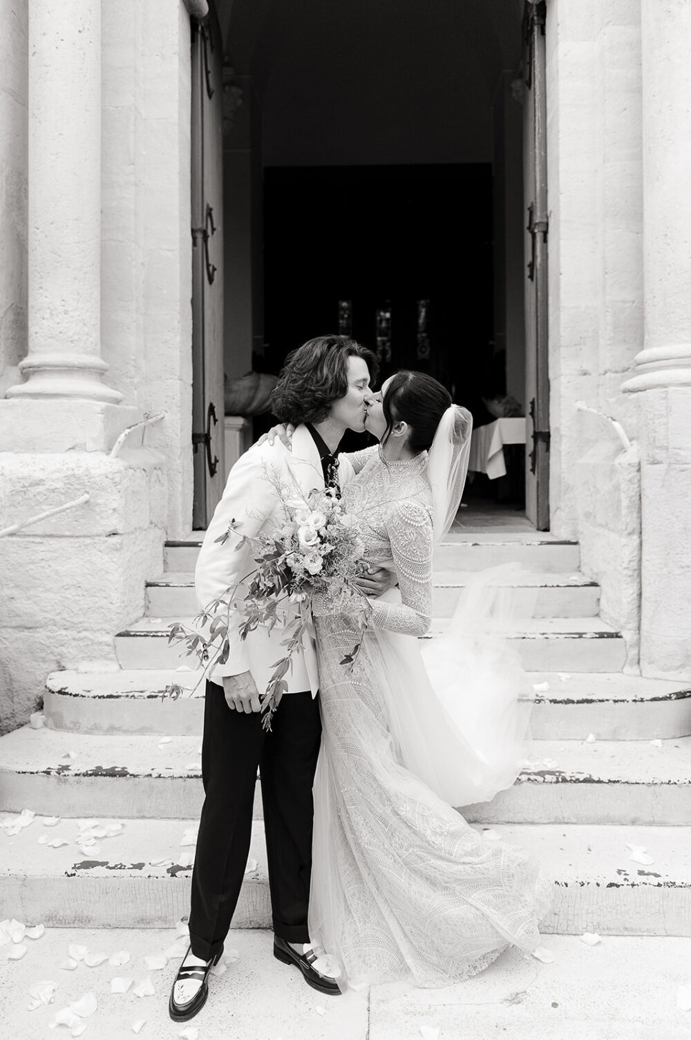 Mariage confidentiel aux portes de Nîmes — Gladys & Clément - Blog Mariage Madame C