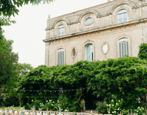 Mariage confidentiel aux portes de Nîmes © Cleya Asulon