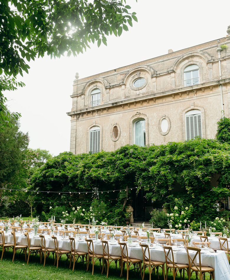 Mariage confidentiel aux portes de Nîmes © Cleya Asulon