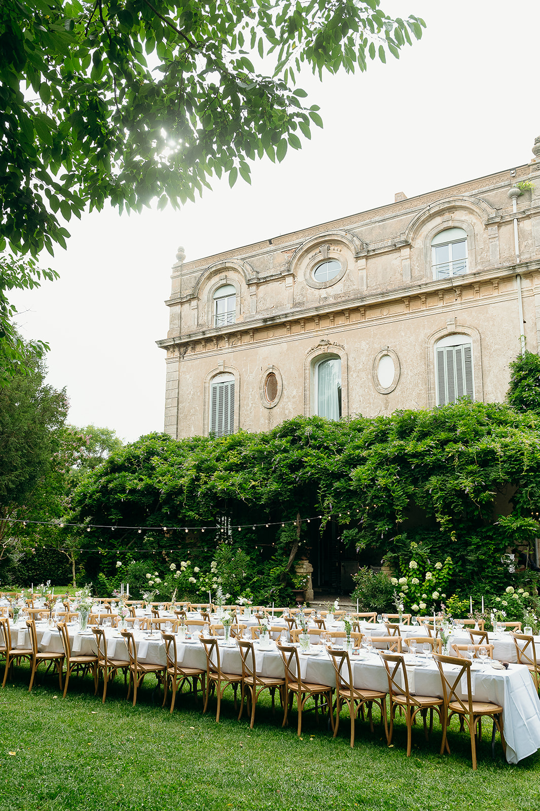 Mariage confidentiel aux portes de Nîmes — Gladys & Clément - Blog Mariage Madame C Mariage confidentiel aux portes de Nîmes © Cleya Asulon