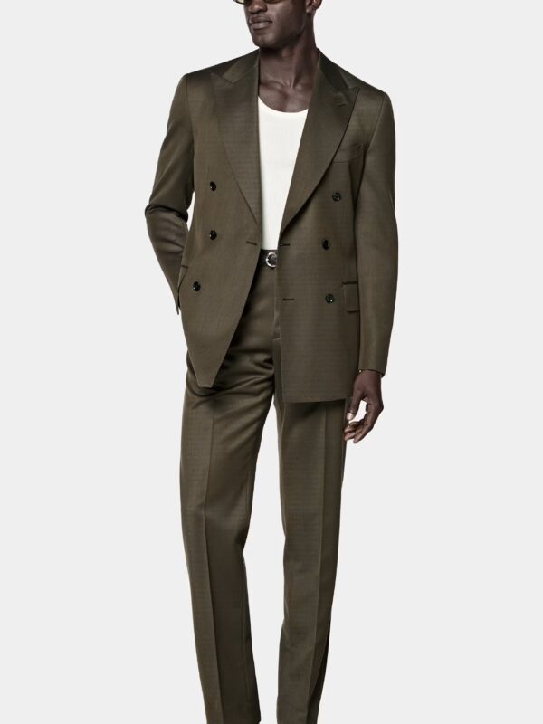 Quelle tenue porter à un mariage ? Notre sélection par couleur pour les invitées - Blog Mariage Madame C Costume vert Milano coupe Tailored Suitsupply