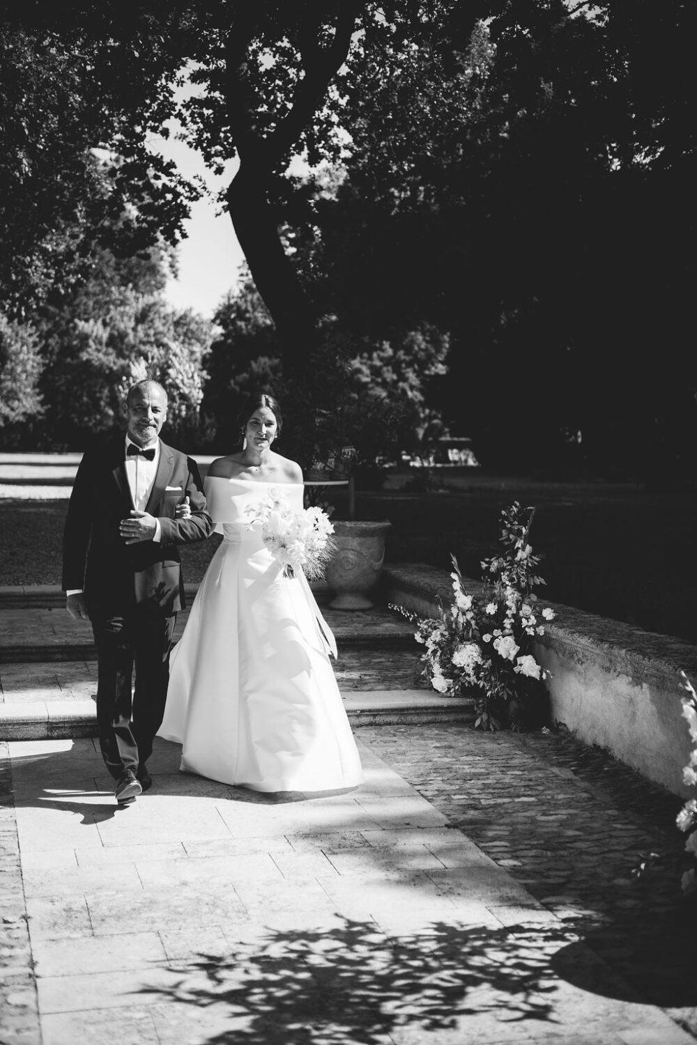 Mariage au Château de Beauregard en Provence — Lauriane & Enrique - Blog Mariage Madame C
